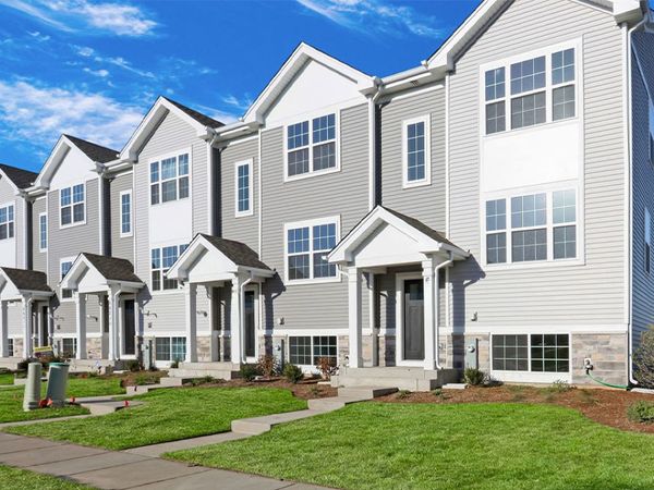 6510 Linden Trail, Unit C, Wonder Lake, IL 60097