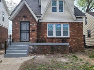 15835 Cruse Street, Detroit, MI 48227