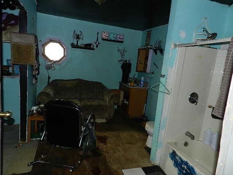 215 W Carey Street, New Bloomington, OH 43341 Photo 15