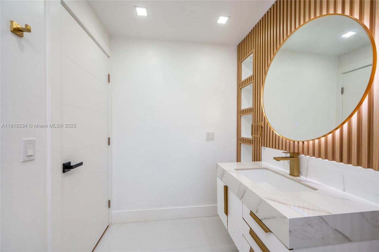 8415 SW 107th Ave, Unit 338W, Miami, FL 33173 Photo