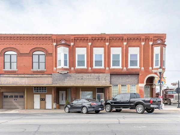 406 S Main Street, Galena, KS 66739