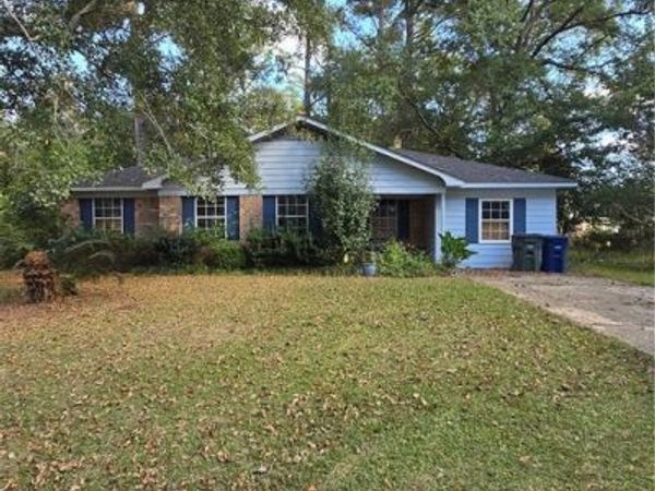 1820 Cedar Street N, Foley, AL 36535