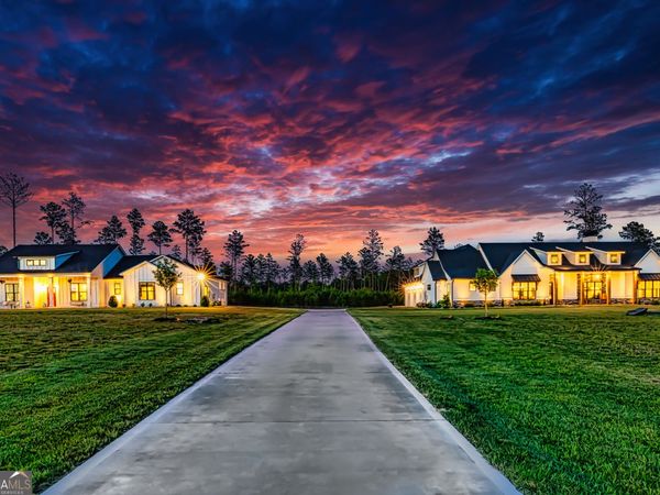 11084 Mount Carmel Road, Senoia, GA 30276