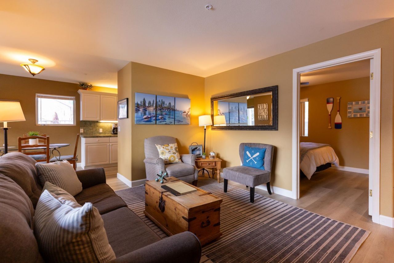 8004 North Lake Boulevard, Kings Beach, CA 96143 Photo