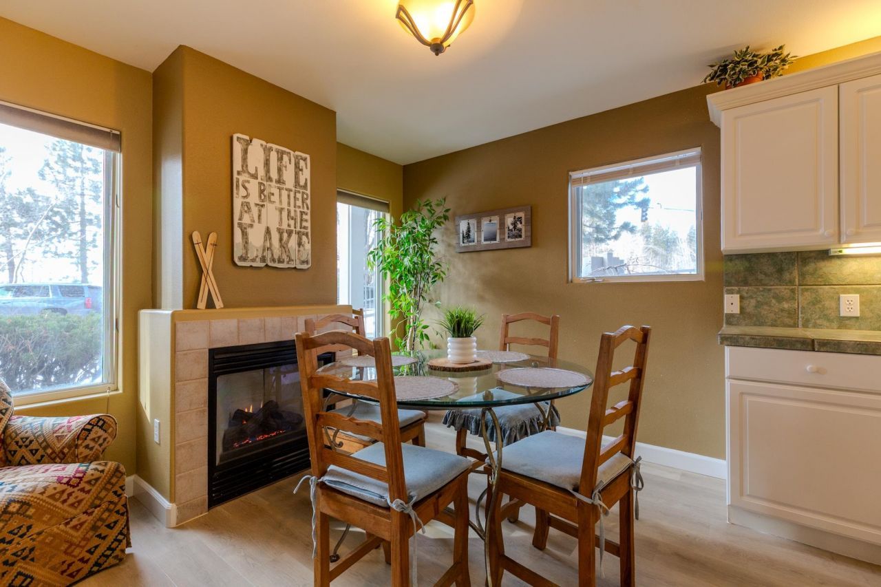 8004 North Lake Boulevard, Kings Beach, CA 96143 Photo