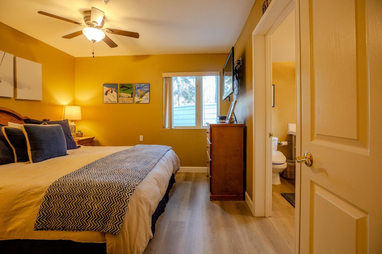 8004 North Lake Boulevard, Kings Beach, CA 96143 Photo