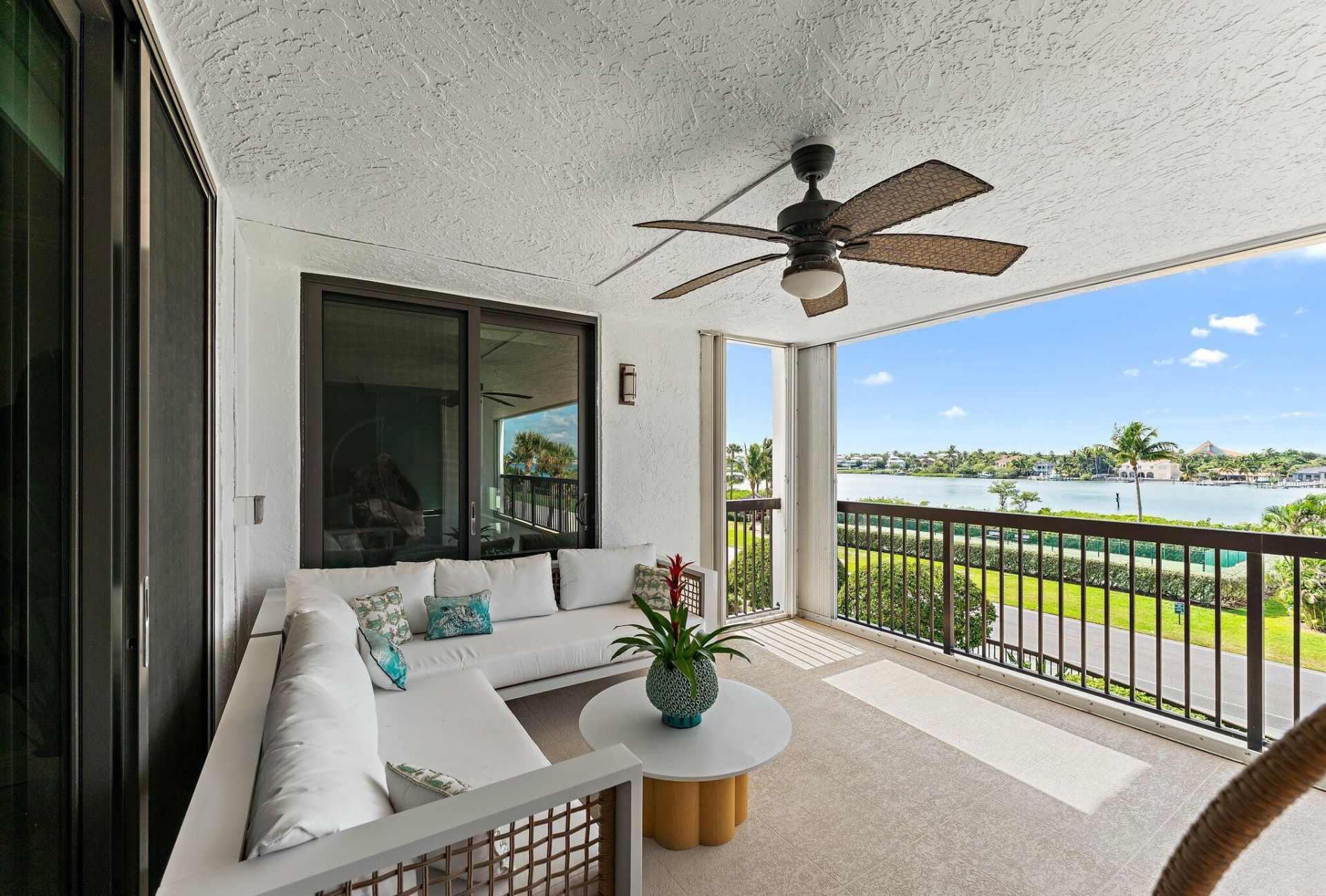 19670 Beach Road, Unit B303, Jupiter, FL 33469 Photo