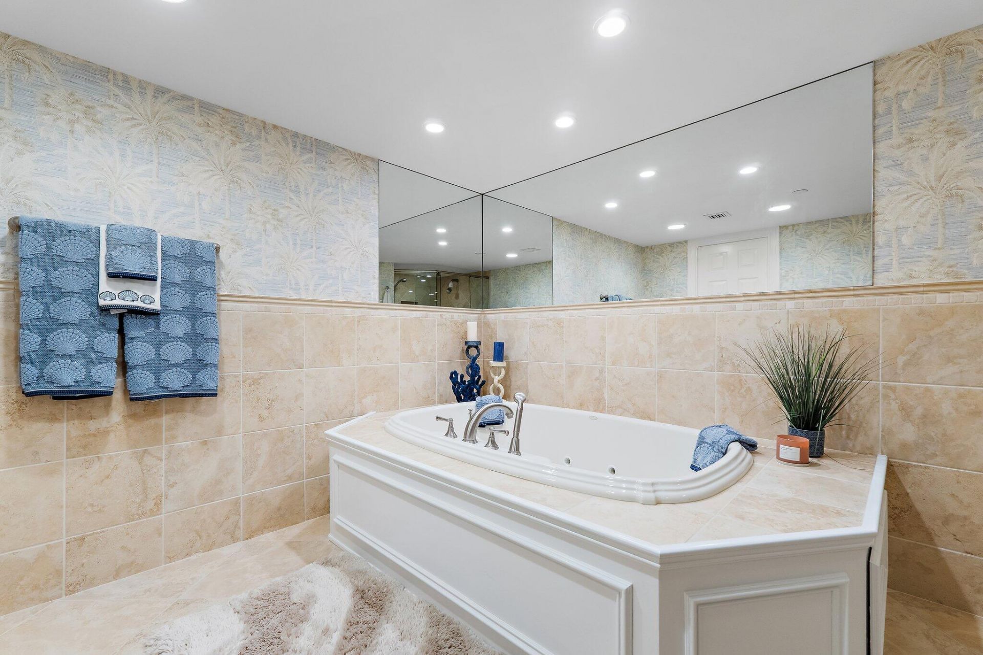 19670 Beach Road, Unit B303, Jupiter, FL 33469 Photo