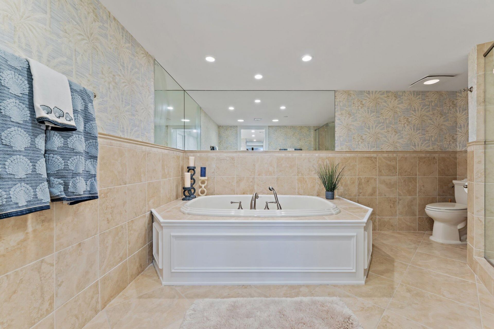 19670 Beach Road, Unit B303, Jupiter, FL 33469 Photo