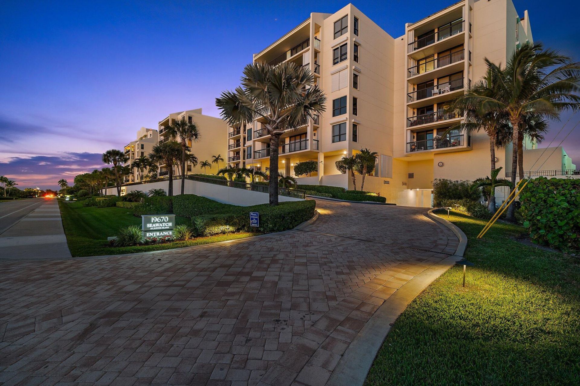 19670 Beach Road, Unit B303, Jupiter, FL 33469 Photo