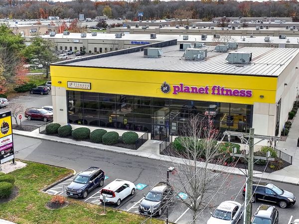 469 East Main, Branford, CT 06405