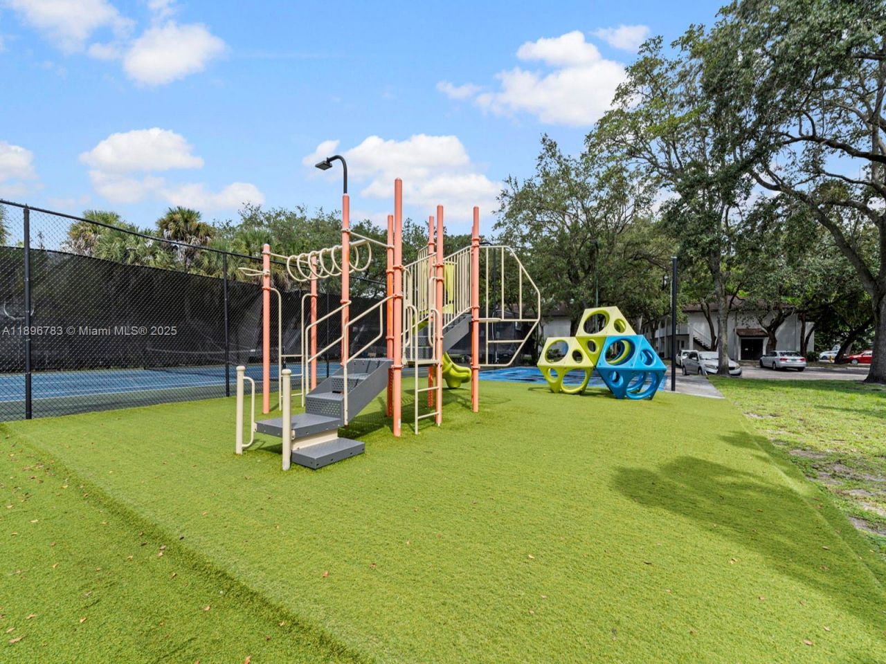 4235 North University Dr, Unit 312, Sunrise, FL 33351 Photo