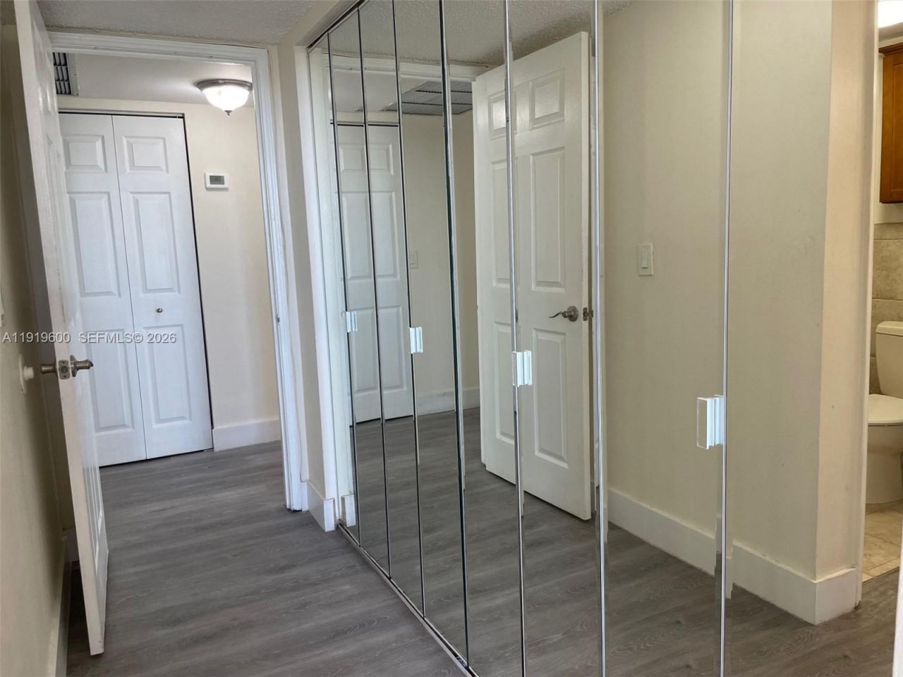 9471 Evergreen Pl, Unit 401, Davie, FL 33324 Photo