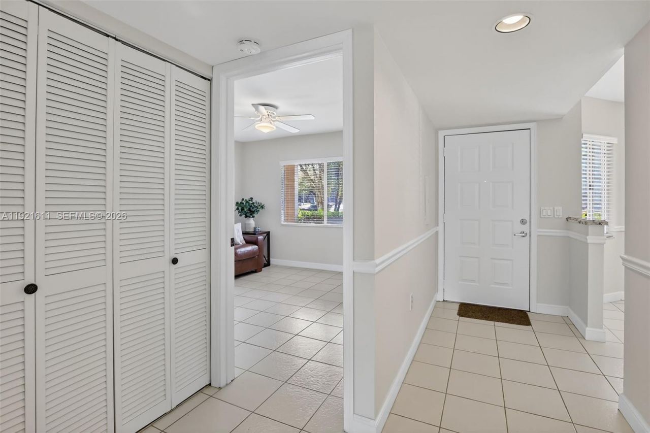 13705 SW 12th St, Unit 103B, Pembroke Pines, FL 33027 Photo