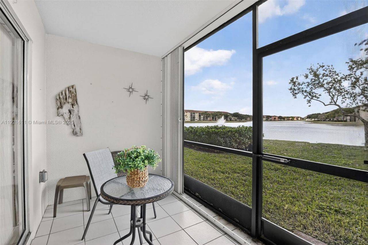 13705 SW 12th St, Unit 103B, Pembroke Pines, FL 33027 Photo