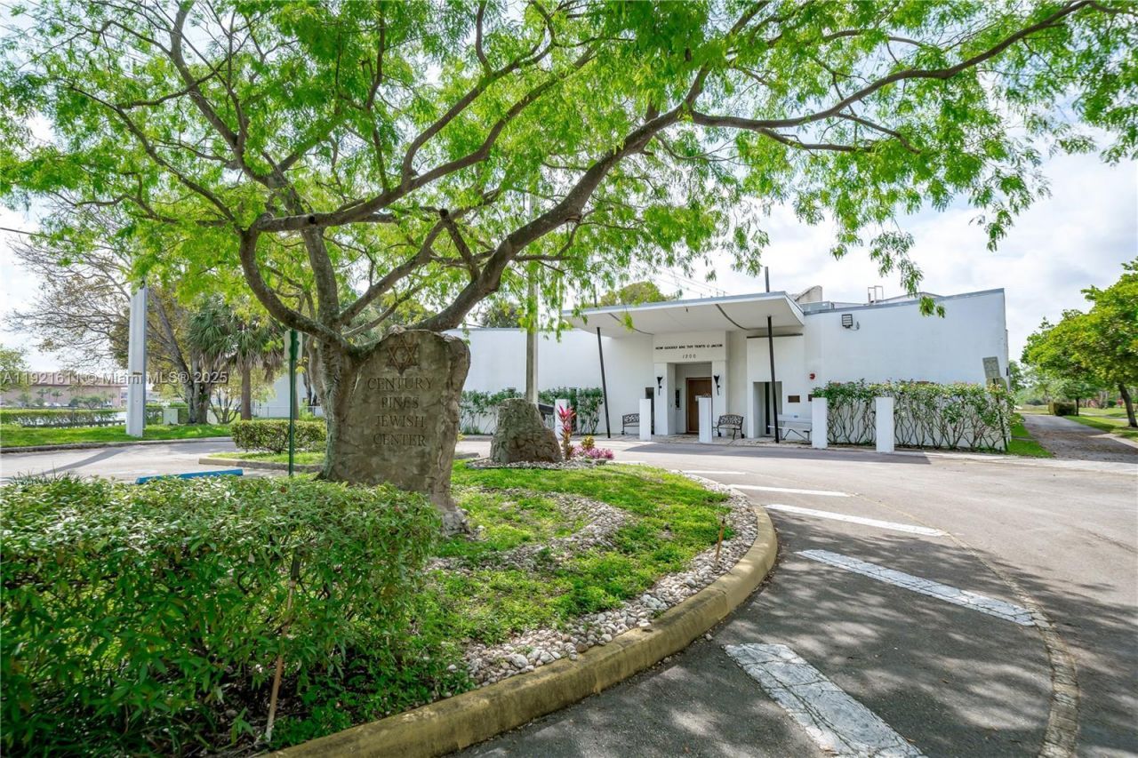 13705 SW 12th St, Unit 103B, Pembroke Pines, FL 33027 Photo