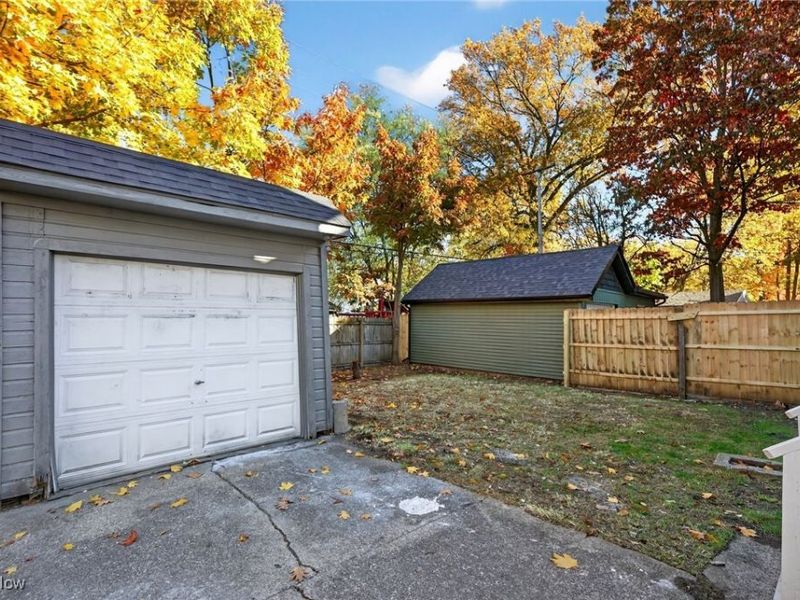 11209 Continental Avenue, Cleveland, OH 44104 Photo 6