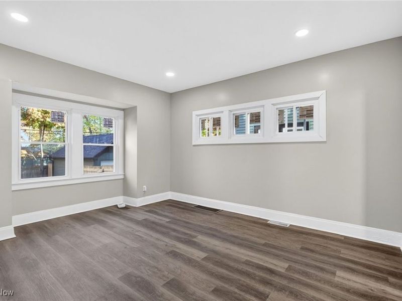 11209 Continental Avenue, Cleveland, OH 44104 Photo 9