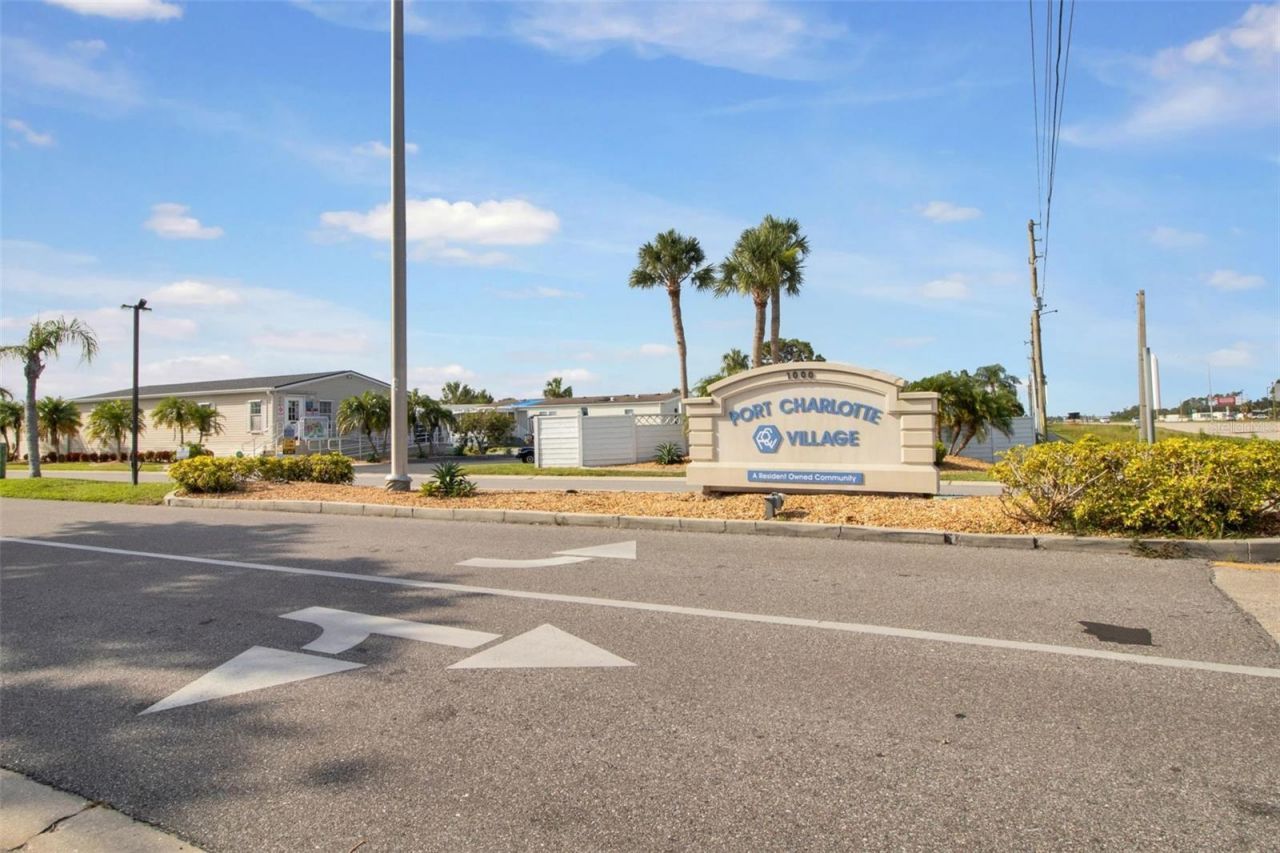 1000 Kings Highway, Unit 287, Punta Gorda, FL 33980 Photo