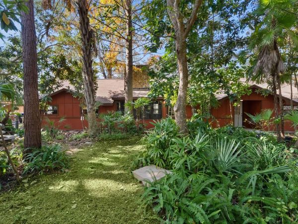 6250 & 5942 E C 478, CENTER HILL, FL 33514