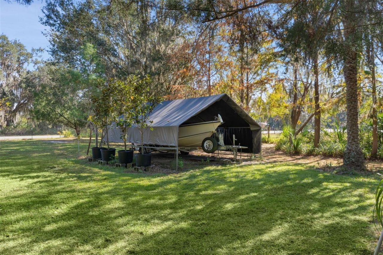 6250 & 5942 E C 478, Center Hill, FL 33514 Photo