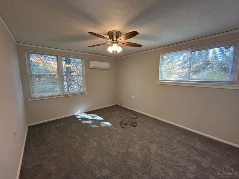 6 Chalmers Court, Greenhills, OH 45218 Photo 5