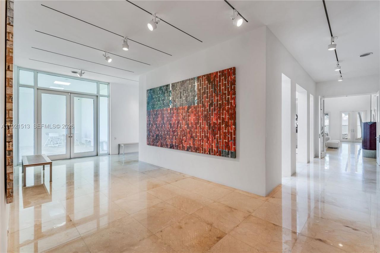 5 Harbor Pt, Key Biscayne, FL 33149 Photo