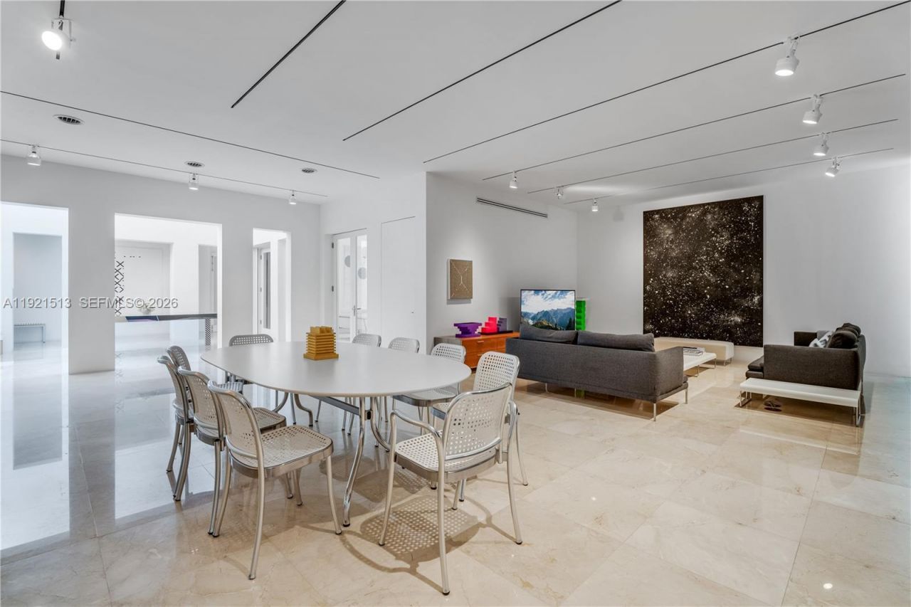 5 Harbor Pt, Key Biscayne, FL 33149 Photo