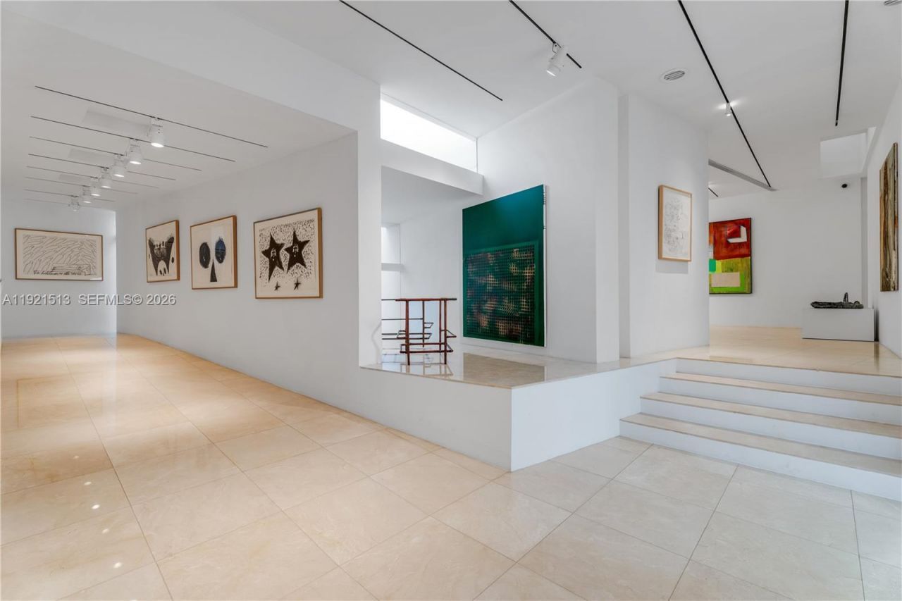 5 Harbor Pt, Key Biscayne, FL 33149 Photo