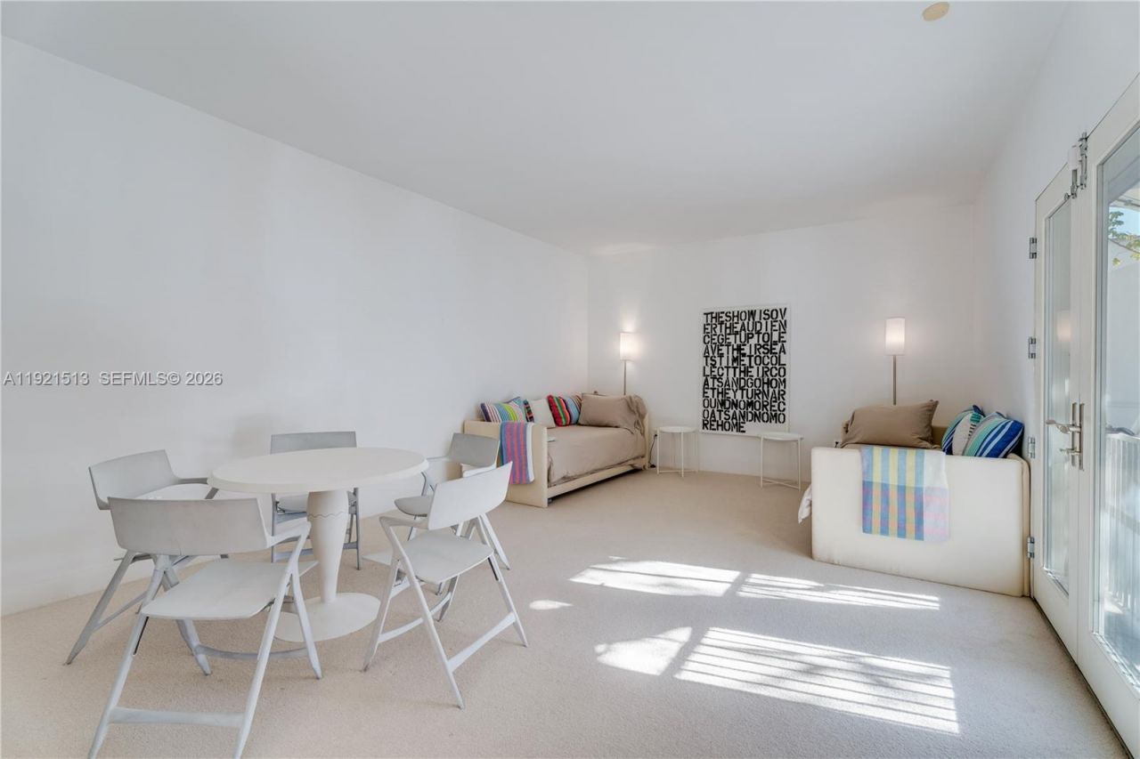 5 Harbor Pt, Key Biscayne, FL 33149 Photo