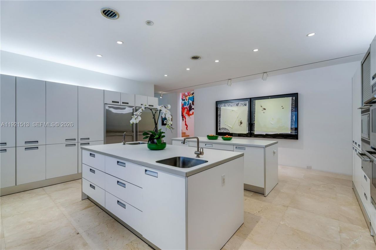 5 Harbor Pt, Key Biscayne, FL 33149 Photo