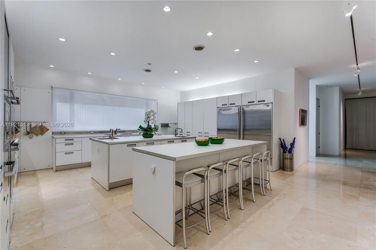 5 Harbor Pt, Key Biscayne, FL 33149 Photo