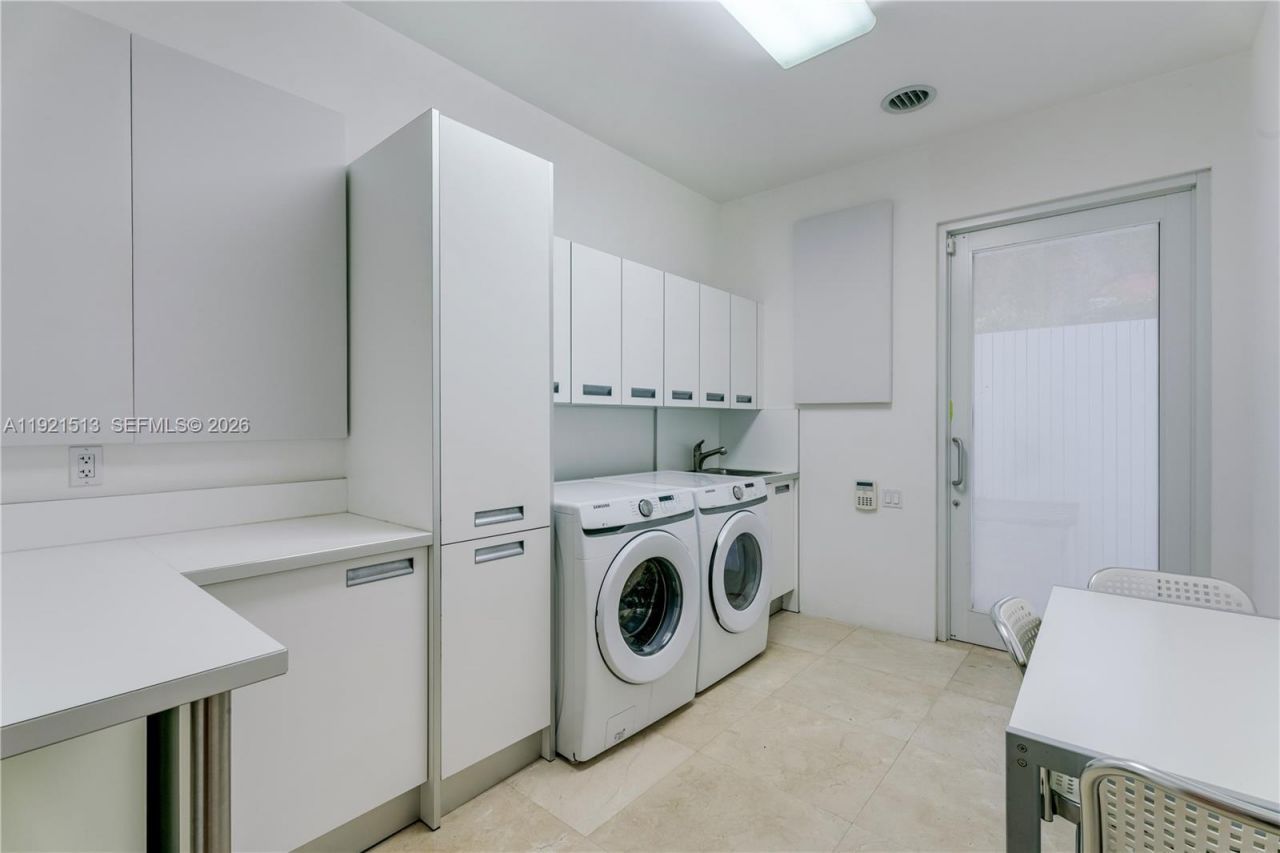 5 Harbor Pt, Key Biscayne, FL 33149 Photo