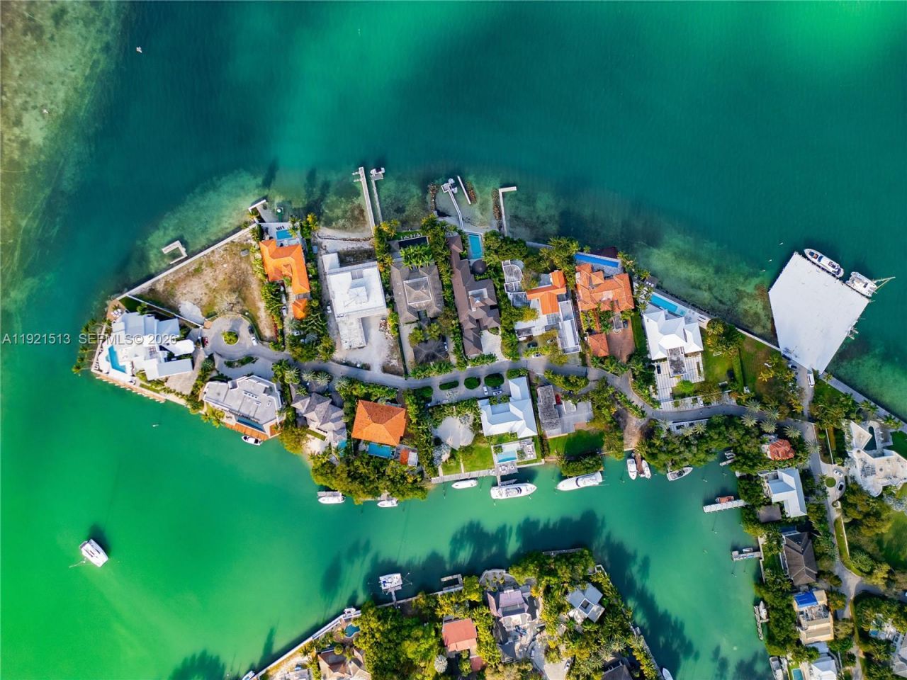 5 Harbor Pt, Key Biscayne, FL 33149 Photo