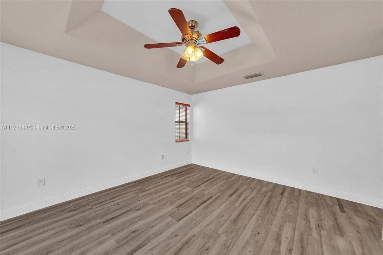 16283 SW 83rd St, Miami, FL 33193 Photo