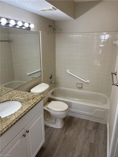 13625 Eagle Ridge Dr, Unit 318, Fort Myers, FL 33912 Photo