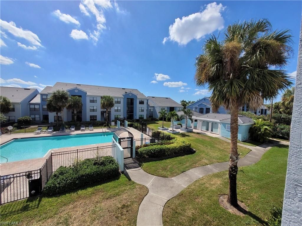 13625 Eagle Ridge Dr, Unit 318, Fort Myers, FL 33912 Photo