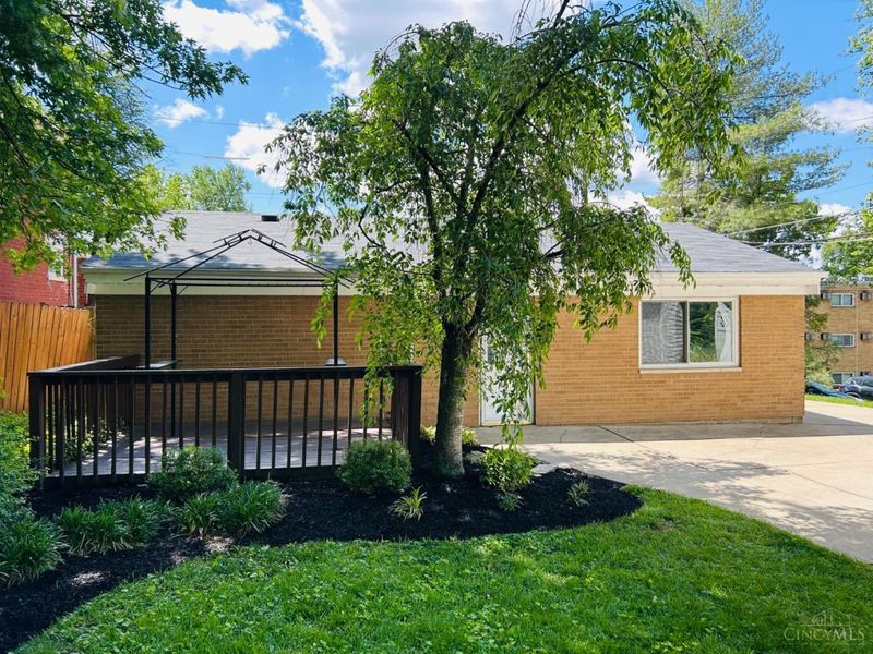 3744 Dina Avenue, Cheviot, OH 45211 Photo 13