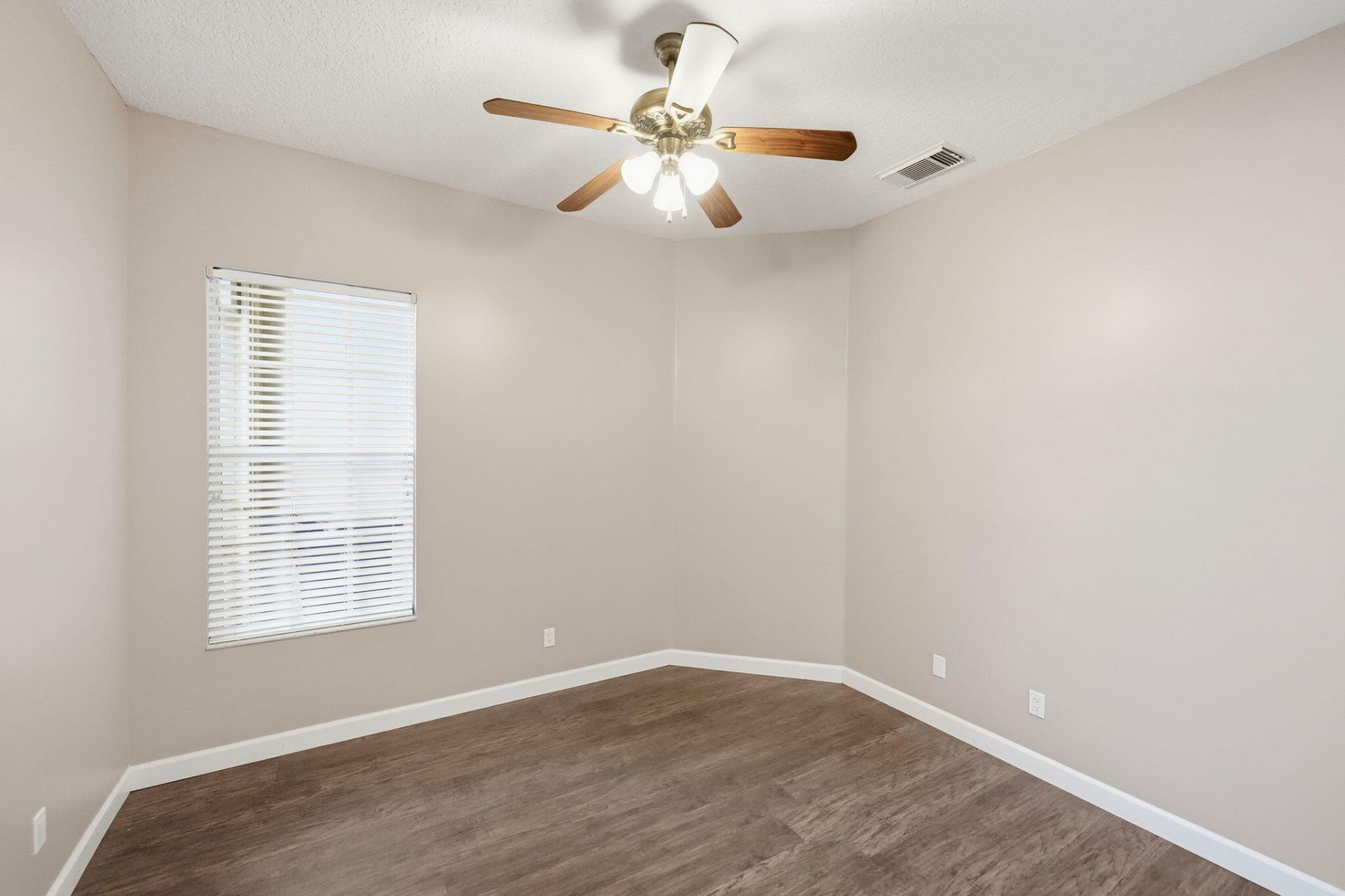 665 SW Sw Lake Charles Circle, Port Saint Lucie, FL 34986 Photo