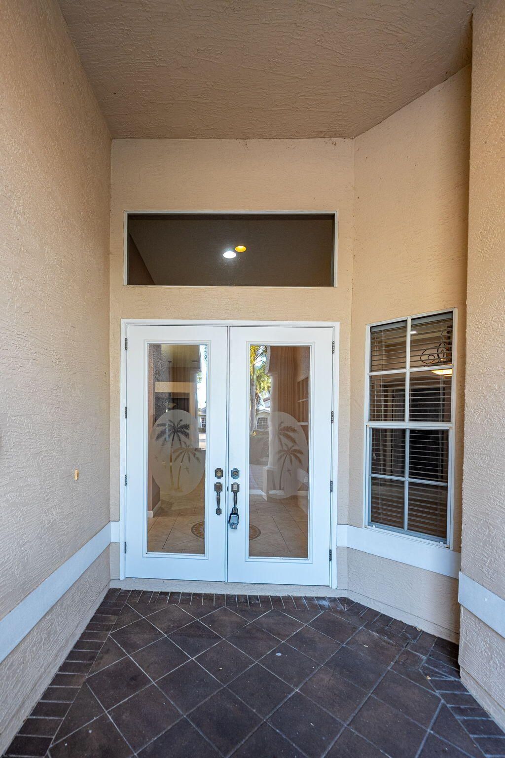 665 SW Sw Lake Charles Circle, Port Saint Lucie, FL 34986 Photo