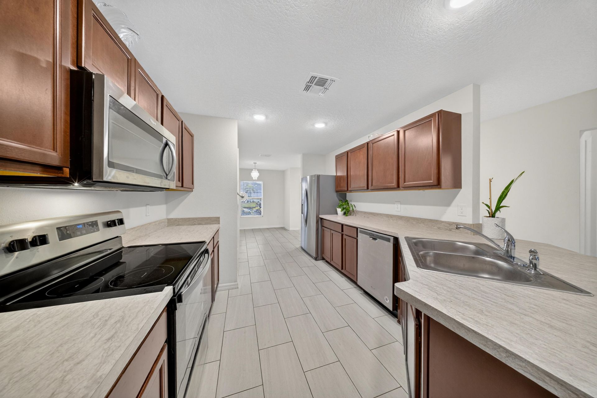 949 SW Fisherman Avenue, Port Saint Lucie, FL 34953 Photo