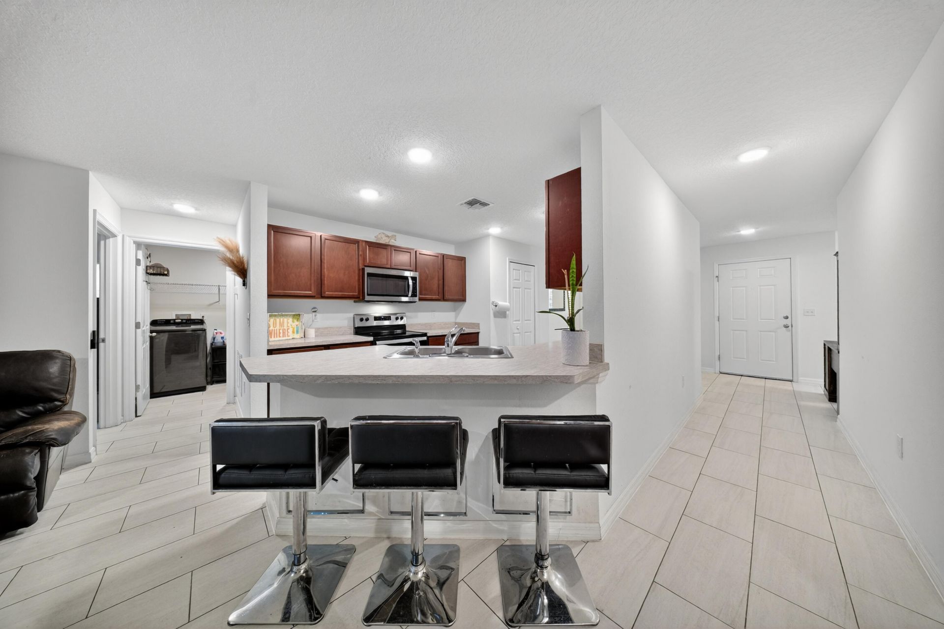 949 SW Fisherman Avenue, Port Saint Lucie, FL 34953 Photo