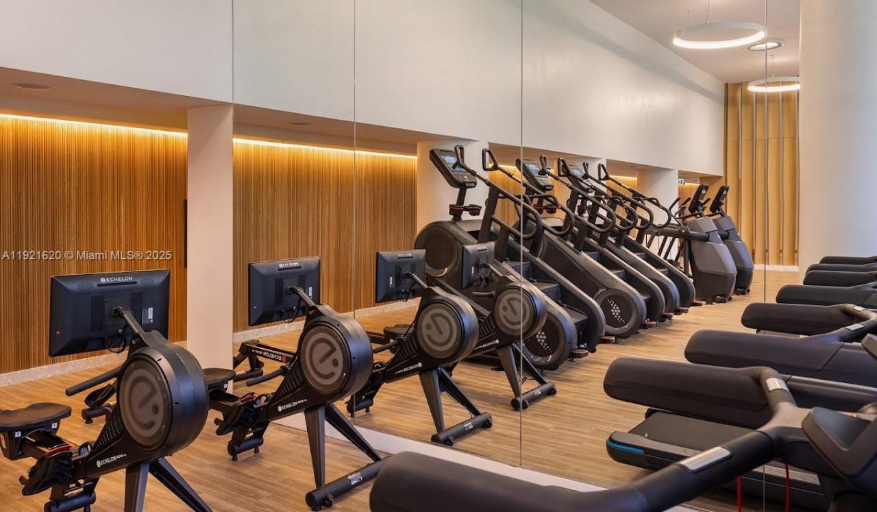 1500 Bay Rd, Unit 1558S, Miami Beach, FL 33139 Photo