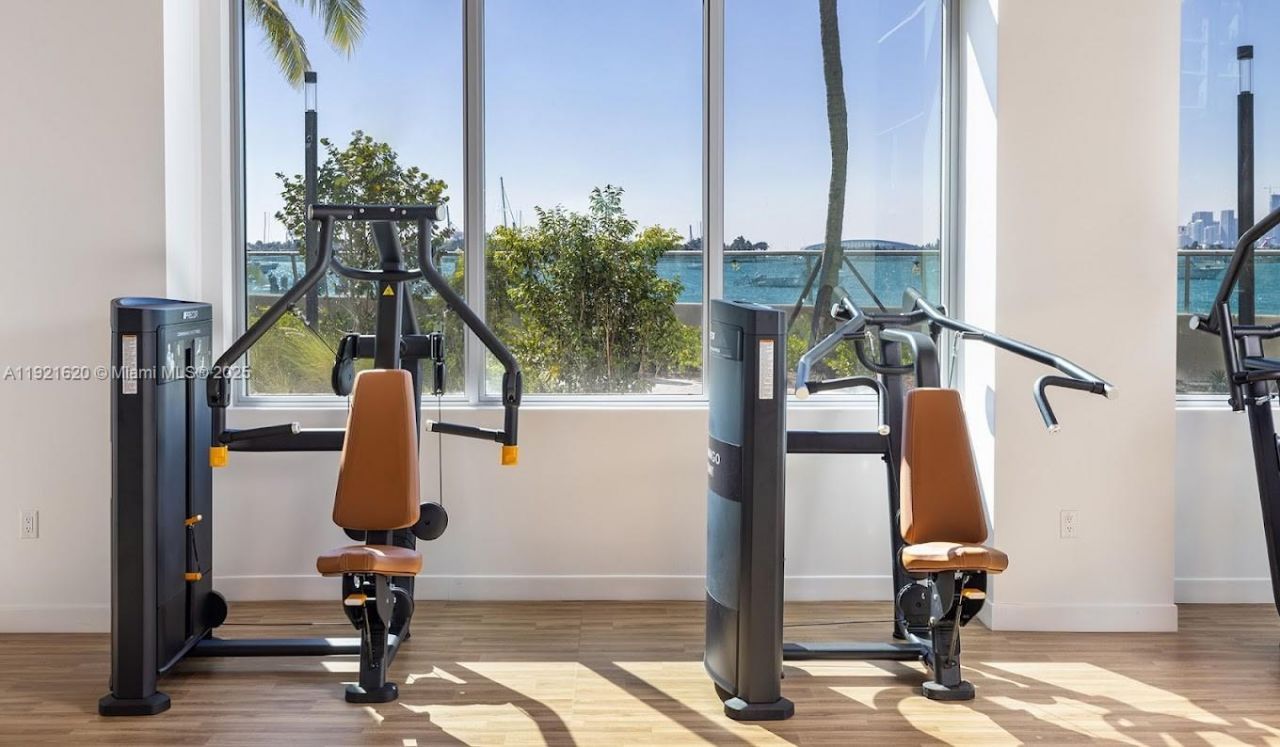 1500 Bay Rd, Unit 1558S, Miami Beach, FL 33139 Photo