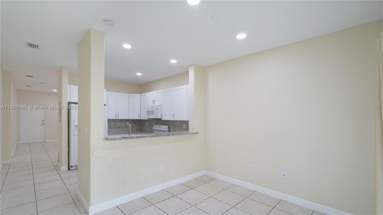 1535 SE 26th St, Unit 103, Homestead, FL 33035 Photo