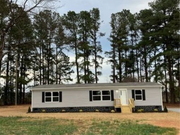 2664 Overton Road, Victoria, VA 23974