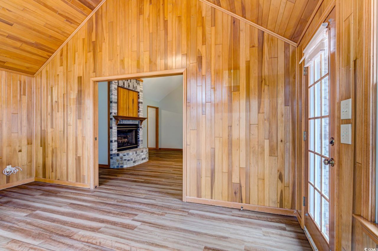 509 Acadian Way Photo 11