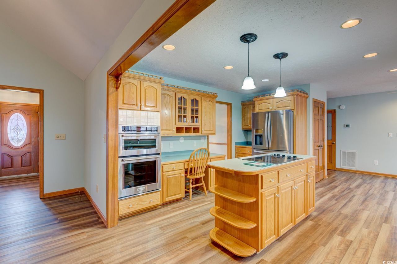 509 Acadian Way Photo 15