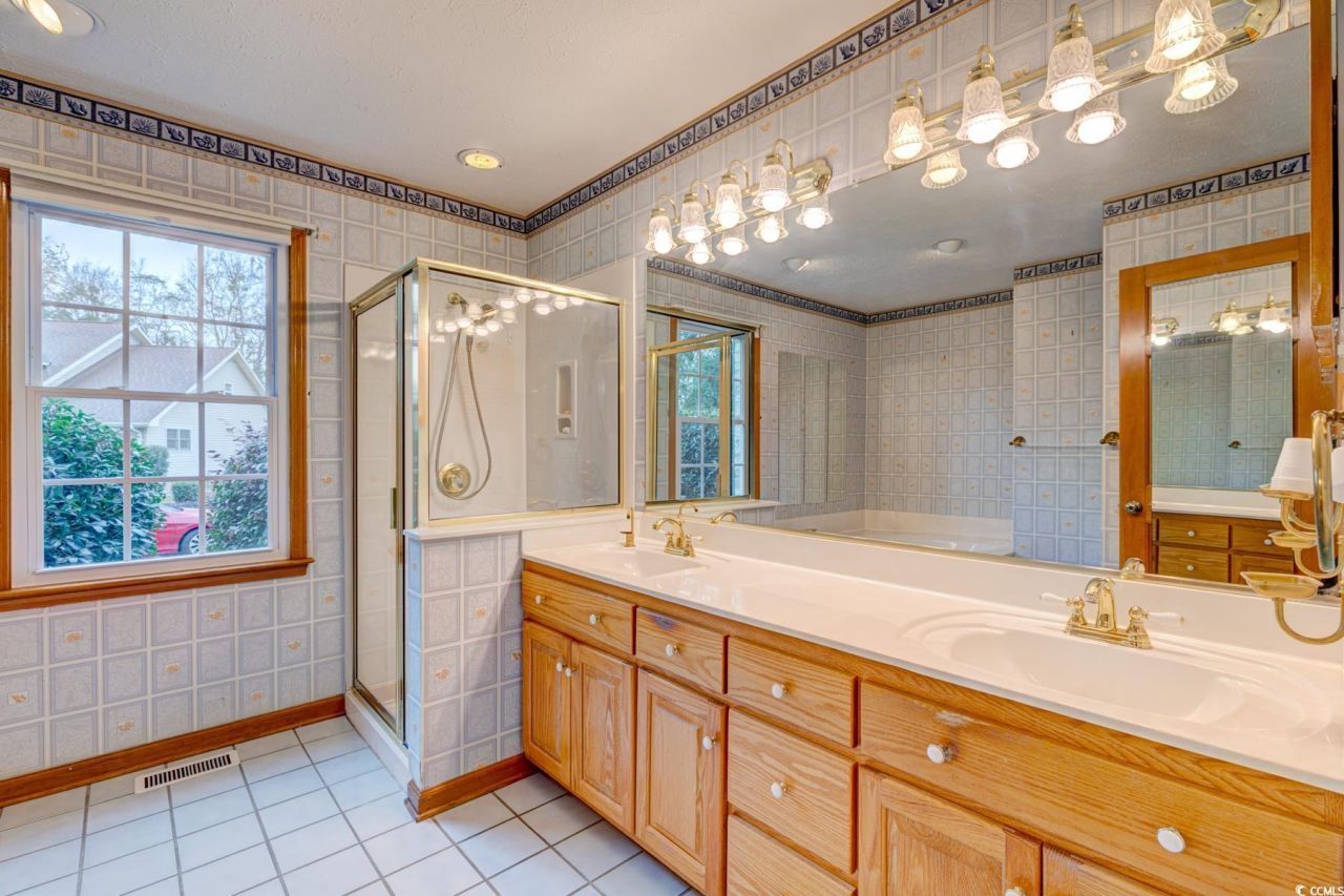 509 Acadian Way Photo 18