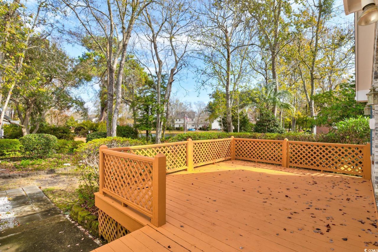 509 Acadian Way Photo 37